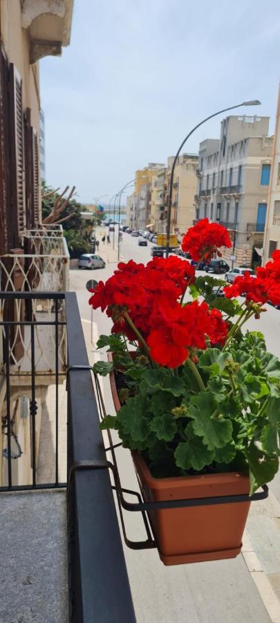 Residence Barbara تراباني المظهر الخارجي الصورة